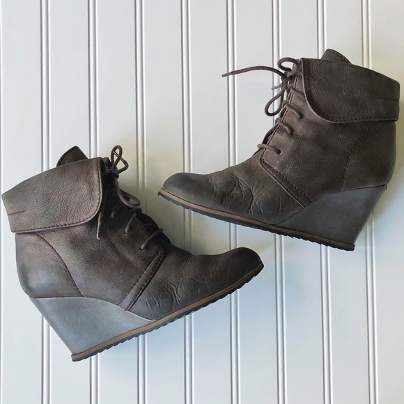 Tesori Leather Wedge Booties - Picture 1 of 6